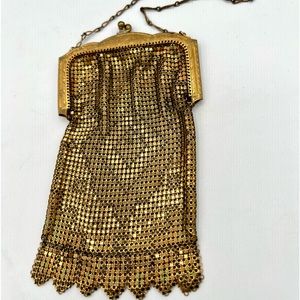 Vintage Whiting & Davis gold-tone Metal Mesh Flapper evening bag/purse